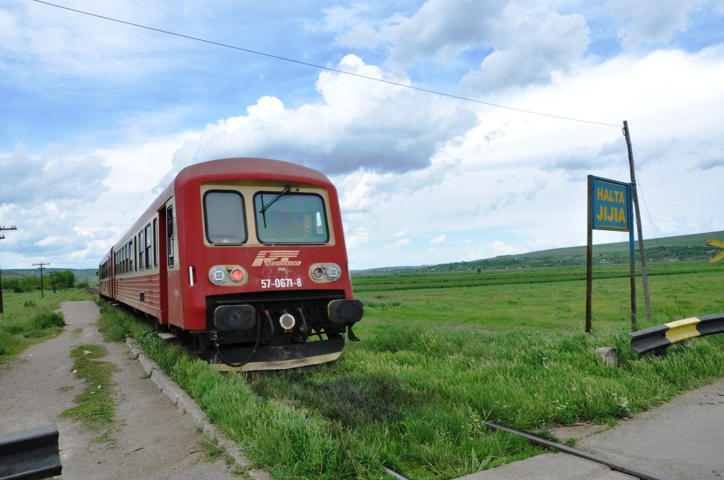 tren halta jijia
